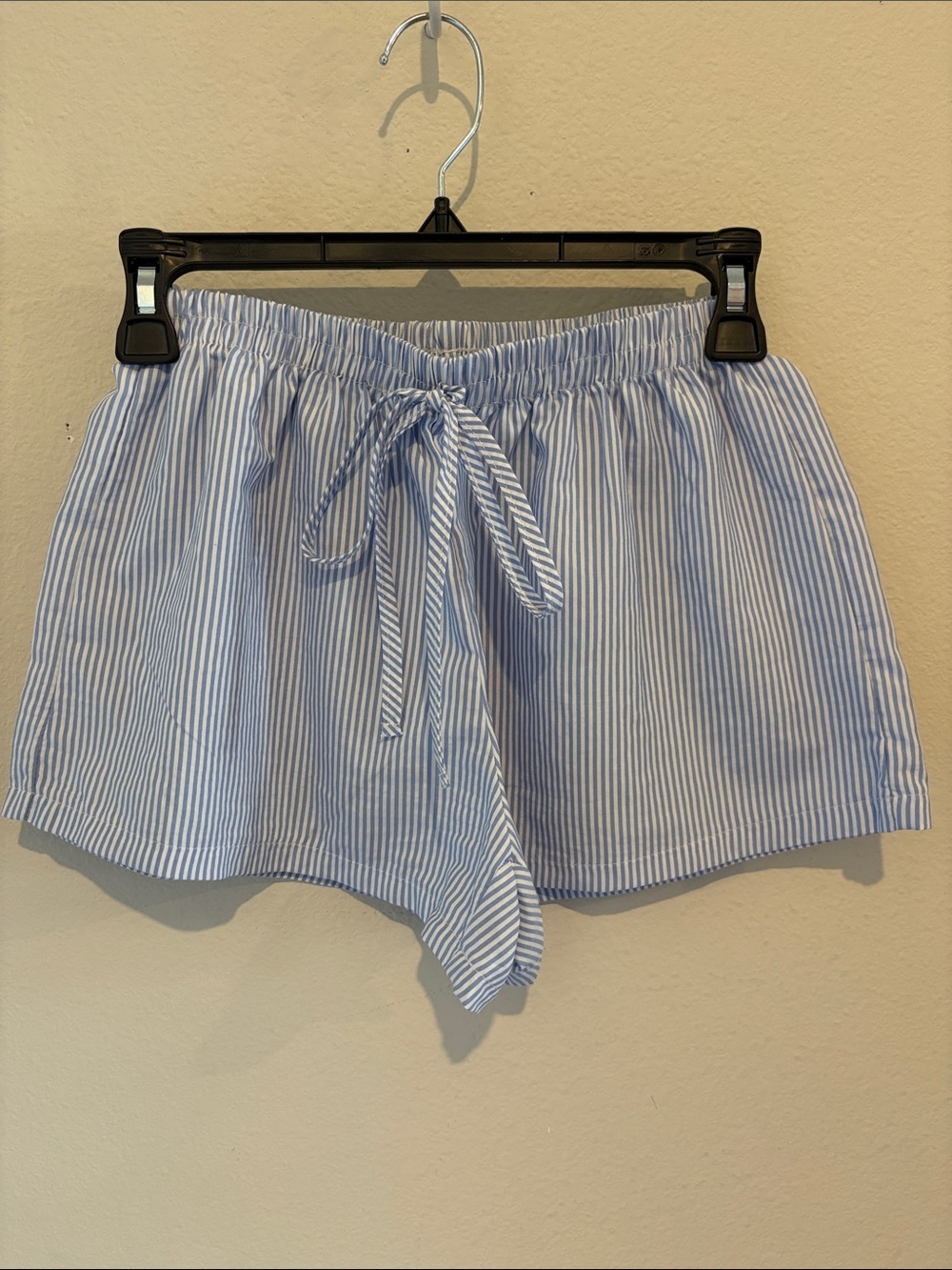White and blue Striped mini shorts with Elastic waistband